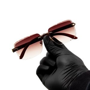 Woodgrain Burgundy Tint Rimless Gold Frame Mens Gem Cut Retro Fashion Sunglasses